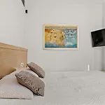 Luxury Miracle - Wellness, Pool, Gym Villa
