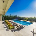 Luxury Miracle - Wellness, Pool, Gym