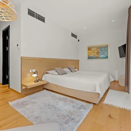 Luxury Miracle - Wellness, Pool, Gym