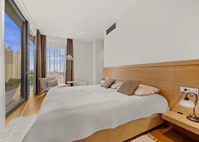 Luxury Miracle - Wellness, Pool, Gym Villa *