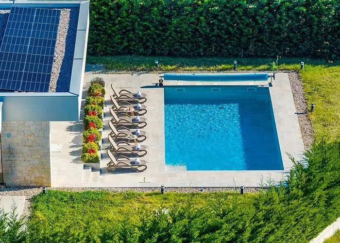 Villa Luxury Miracle - Wellness, Pool, Gym *