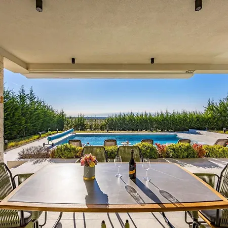 Luxury Miracle - Wellness, Pool, Gym Villa *